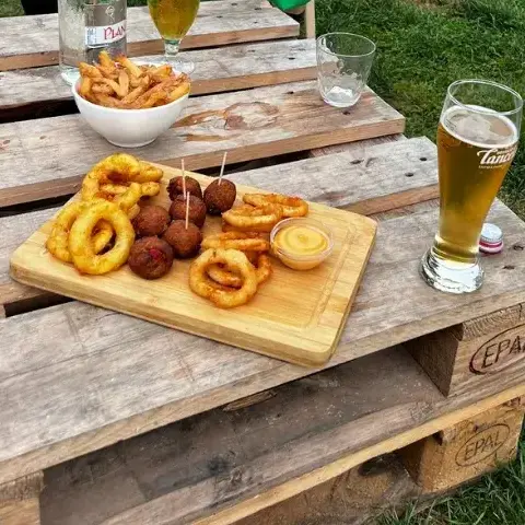 restaurant au bord de l'eau à Combourg - image 3