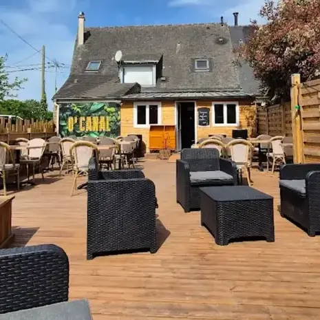 restaurant au bord de l'eau à Combourg - image 4