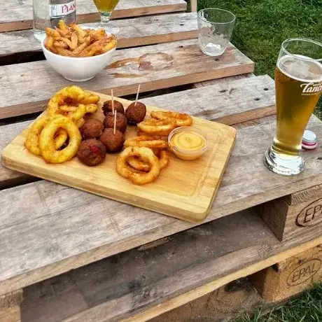 restaurant au bord de l'eau à Dingé - image 4