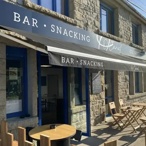 restaurant au bord de l'eau Dingé-5