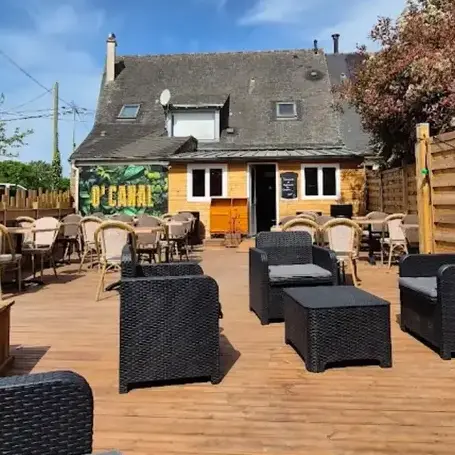 restaurant au bord de l'eau à Vignoc - image 2