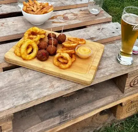 restaurant à Hédé - image 2